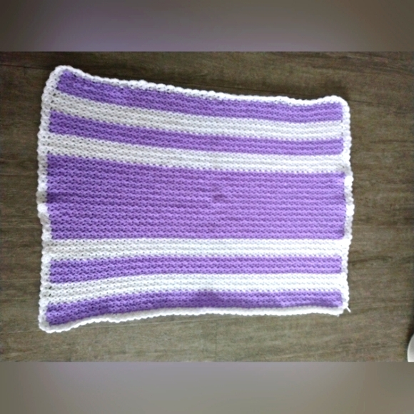 NWOT Handcrafted Baby Afghan - Picture 3 of 4